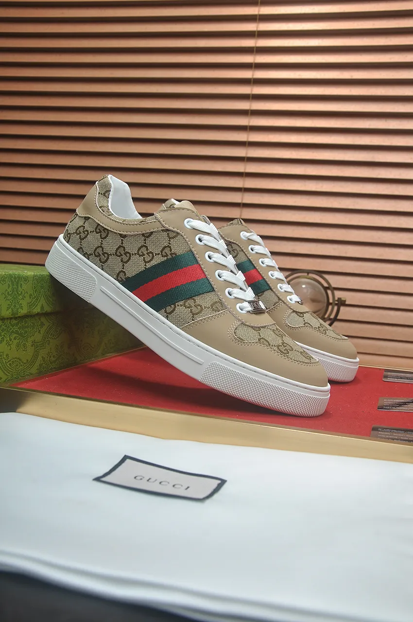 Men's men's shoes💰440💶[GUCCI] official website 1:1 men's sports shoes are now on the market. They are made of original fabric + water-dyed sheepskin lining, plus the official website original 1:1 comfortable outsole. Fashionable and versatile, super comfortable and breathable. Standard shoe size 38/45 (custom-made size 45 is non-refundable)